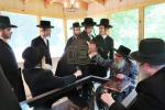 פולע בילדער פון כ"ק אדמו"ר מסאטמאר שליט"א דאנערשטאג ואתחנן -מאנטאג עקב