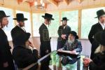 פולע בילדער פון כ"ק אדמו"ר מסאטמאר שליט"א דאנערשטאג ואתחנן -מאנטאג עקב