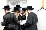 פולע בילדער פון כ"ק אדמו"ר מסאטמאר שליט"א דאנערשטאג ואתחנן -מאנטאג עקב