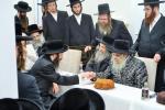 פולע בילדער פון כ"ק אדמו"ר מסאטמאר שליט"א דאנערשטאג ואתחנן -מאנטאג עקב