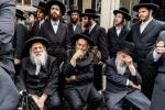  עצרת מחאה מאסן פיקטיניג בחוצות מאנהעטען אקעגן איבער די קאנסול פון די ציונים וואס איז פארופן געווארן דורך כ"ק אדמו"ר מסאטמאר שליט"א
