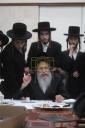 בילדער פון כ"ק גאב"ד סאטמאר מאנסי שליט"א ביים ציון הקדוש אין סאטמאר ביומא דהילולא קדישא.  און ביים מסיבת לחיים נאך תפילת שחרית.