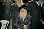 "חכם עדיף מנביא" שיטת הרה"ק מסאטמאר זי"ע ווערט אנערקערט ביי גאנץ כלל ישראל ווען גדולי ישראל זעצן פאר צו מוחה ביים תפיסה ווי די בחורים וועלעכע ווילן זיך נישט מתגייס זיין זיצן 