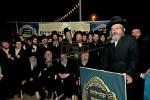 "חכם עדיף מנביא" שיטת הרה"ק מסאטמאר זי"ע ווערט אנערקערט ביי גאנץ כלל ישראל ווען גדולי ישראל זעצן פאר צו מוחה ביים תפיסה ווי די בחורים וועלעכע ווילן זיך נישט מתגייס זיין זיצן 