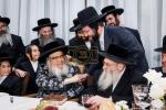 בר מצוה פון בן הרבני הנגיד ר' ליפא פריעדמאן הי"ו אין די נייע חתונה זאל עטרת מלכה אין קרית יואל בראשות כ"ק אדמו"ר מסאטמאר שליט"א 