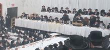 יארצייט פון הרה"ק מפאפא זי"ע בצל בנו כ"ק אדמו"ר מפאפא שליט"א 