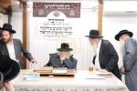 כ"ק גאב"ד ירושלים שליט"א רעדט צו רבני משיב כהלכה דק"ק תולדות אהרן