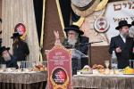 מעמד חלוקת שקל הטהור און קביעות מזוזה פאר נייעם בנין בית חינוך לבנות פון סאטמאר אין ירושלים