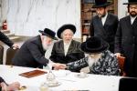 כ"ק אדמו"ר מסאטמאר שליט"א באזוכט אין די קעמפס: בחורים קעמפ, מרת זופניק קעמפ, - קערהאנקסן מחנה א' א'