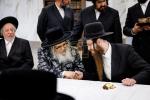 כ"ק אדמו"ר מסאטמאר שליט"א באזוכט אין די קעמפס: בחורים קעמפ, מרת זופניק קעמפ, - קערהאנקסן מחנה א' א'