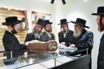 Main image for כ"ק אדמו"ר מסאטמאר שליט"א ביי מעמד כינוס הסופרים