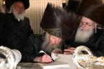 הכנסת ספר תורה צום תלמוד תורה יטב לב דסאטמאר אין ירושלים נדבת הרה"ח הישיש ר' יחזקאל שטיין שליט"א משב"ק אצל מרן רביה"ק מסאטמאר זי"ע לע"נ מרן רביה"ק מסאטמאר זי"ע