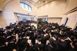 יומדהל"ק פון הרה"ק מ'טאהש זי"ע ביי  בנו ומ"מ כ"ק אדמו"ר מ'טאהש שליט"א