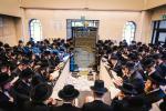 יומדהל"ק פון הרה"ק מ'טאהש זי"ע ביי  בנו ומ"מ כ"ק אדמו"ר מ'טאהש שליט"א