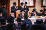יומדהל"ק פון הרה"ק מ'טאהש זי"ע ביי  בנו ומ"מ כ"ק אדמו"ר מ'טאהש שליט"א