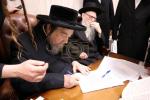 כינוס חסידי ברסלב און רבני ברסלב לקראת הנסיעה הגדולה לאומן לימי ראש השנה און די  גזירת הגיוס