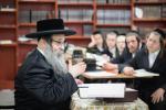 פתיחת הזמן און שיעור כללי אין היכל 'ישיבה גדולה מהרי"ט דסאטמאר בני ברק' וואס איז געעפענט געווארן דאס יאר בראשות הגה"צ ראש ישיבת סאטמאר בני ברק שליט"א 