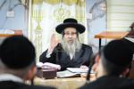 פתיחת הזמן און שיעור כללי אין היכל 'ישיבה גדולה מהרי"ט דסאטמאר בני ברק' וואס איז געעפענט געווארן דאס יאר בראשות הגה"צ ראש ישיבת סאטמאר בני ברק שליט"א 