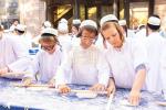אייגנארטיגע געלונגענע תימן'ע טאג אין מחנה ילדים סאטמאר בארא פארק דורך די ראש המדריכים הרב שלום מייזליש און הרב יוסף מאיר מייזליש‎