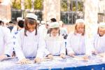 אייגנארטיגע געלונגענע תימן'ע טאג אין מחנה ילדים סאטמאר בארא פארק דורך די ראש המדריכים הרב שלום מייזליש און הרב יוסף מאיר מייזליש‎