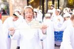 אייגנארטיגע געלונגענע תימן'ע טאג אין מחנה ילדים סאטמאר בארא פארק דורך די ראש המדריכים הרב שלום מייזליש און הרב יוסף מאיר מייזליש‎