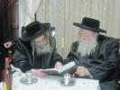 מראות חייו פון כ"ק אדמו"ר מקרעטשניף סיגעט זצ"ל 
