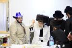 מראות חייו פון כ"ק אדמו"ר מקרעטשניף סיגעט זצ"ל 