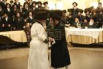 מראות חייו פון כ"ק אדמו"ר מקרעטשניף סיגעט זצ"ל 