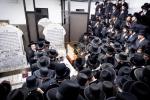 בילדער און ווידיאוס פון כ"ק אדמו"ר מקרעטשניף סיגעט זצ"ל