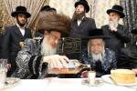 בילדער און ווידיאוס פון כ"ק אדמו"ר מקרעטשניף סיגעט זצ"ל