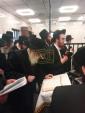 כ"ק אדמו"ר מקאשוי שליט"א ביים ציון הק' אין קר"י ערב יומא דהילולא קדישא‎ און מסיבת לחיים וסיום ששה סדרי משנה ביומדה"ל בהיכל ישיבה גדולה‎