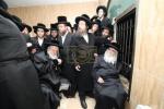 פולע גאלעריע: מסע הלויה פון כ"ק אדמו"ר מקרעטשניף סיגעט זצ"ל 