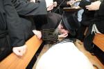 פולע גאלעריע: מסע הלויה פון כ"ק אדמו"ר מקרעטשניף סיגעט זצ"ל 