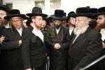 פולע גאלעריע: מסע הלויה פון כ"ק אדמו"ר מקרעטשניף סיגעט זצ"ל 