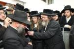 פולע גאלעריע: מסע הלויה פון כ"ק אדמו"ר מקרעטשניף סיגעט זצ"ל 
