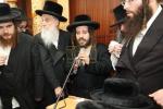 פולע גאלעריע: מסע הלויה פון כ"ק אדמו"ר מקרעטשניף סיגעט זצ"ל 