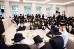 כ"ק אדמו"ר מסאטמאר שליט"א באזוכט אין מחנה רב טוב - מרת קויפמאן קעמפ און אין מחנה סאטמאר בארא פארק
