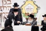 כ"ק אדמו"ר מסאטמאר שליט"א באזוכט אין מחנה רב טוב - מרת קויפמאן קעמפ און אין מחנה סאטמאר בארא פארק