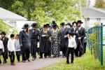 כ"ק אדמו"ר מסאטמאר שליט"א באזוכט אין מחנה רב טוב - מרת קויפמאן קעמפ און אין מחנה סאטמאר בארא פארק