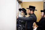 כ"ק אדמו"ר מסאטמאר שליט"א באזוכט אין מחנה רב טוב - מרת קויפמאן קעמפ און אין מחנה סאטמאר בארא פארק