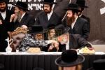 כ"ק אדמו"ר מסאטמאר שליט"א באזוכט אין מחנה רב טוב - מרת קויפמאן קעמפ און אין מחנה סאטמאר בארא פארק