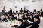 כ"ק אדמו"ר מסאטמאר שליט"א באזוכט אין מחנה רב טוב - מרת קויפמאן קעמפ און אין מחנה סאטמאר בארא פארק