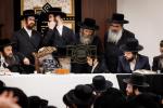 כ"ק אדמו"ר מסאטמאר שליט"א באזוכט אין מחנה רב טוב - מרת קויפמאן קעמפ און אין מחנה סאטמאר בארא פארק