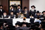כ"ק אדמו"ר מסאטמאר שליט"א באזוכט אין מחנה רב טוב - מרת קויפמאן קעמפ און אין מחנה סאטמאר בארא פארק