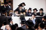 כ"ק אדמו"ר מסאטמאר שליט"א באזוכט אין מחנה רב טוב - מרת קויפמאן קעמפ און אין מחנה סאטמאר בארא פארק