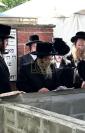 כ"ק אדמו"ר מסקולען לעיקוואד שליט"א על ציון זקינו בעל נועם אליעזר מסקולען זצ"ל לכבוד די יארצייט 