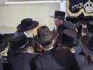  הרב עזרא פריעדלענדער  בן  כ"ק אדמו"ר מליסקא שליט"א  מיט  גדולי ישראל  אין אייראפע