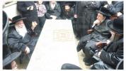 ניחום אבלים בחצר הקודש קרעטשניף סיגוט און קרעטשניף ירושלים 