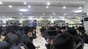 הרב דוד רוקח שליט"א נכד כ"ק אדמו"ר מבעלזא שליט"א אויף שבת קודש אין ישיבת בעלזא חיפה