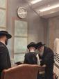 כ"ק אדמו"ר מסאטמאר שליט"א באזוכט אין קאנטרי האללאו נעבן קרית יואל 